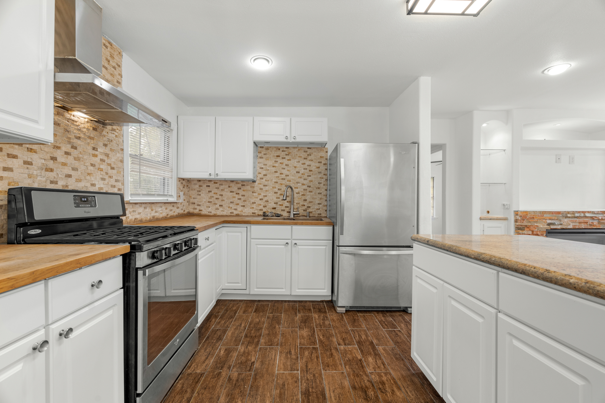 729 East 41st Street