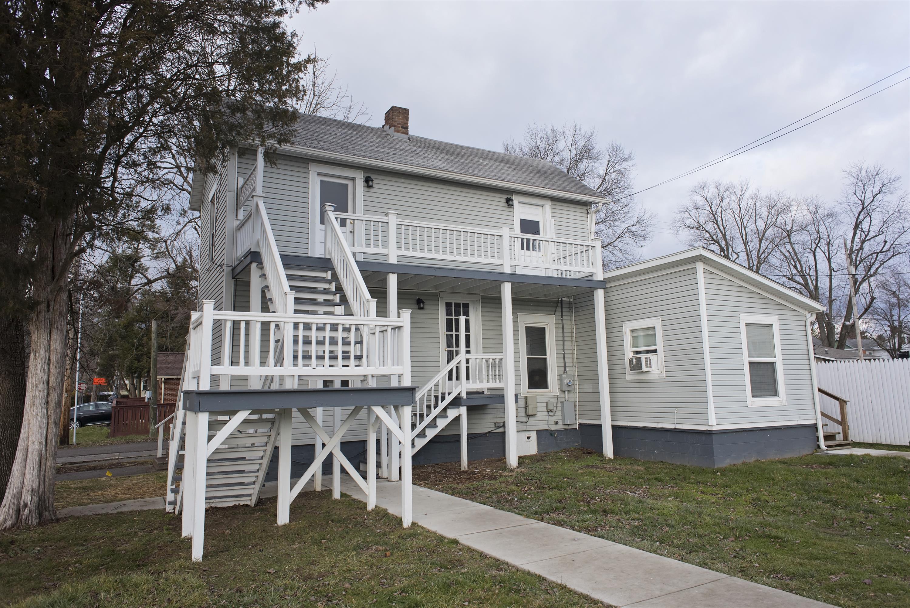 17 Campbell St